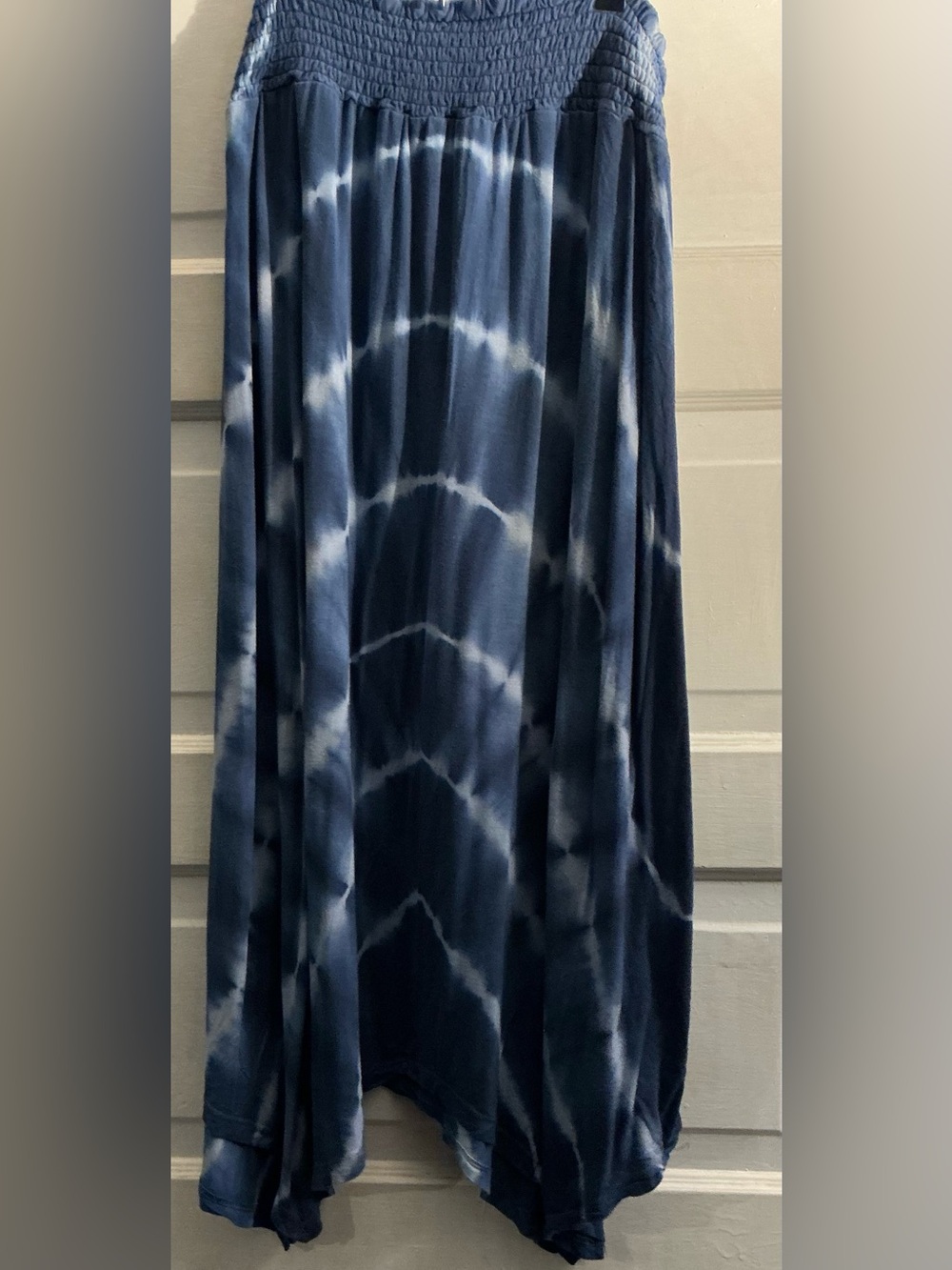 Avenue Blue Tie Dye Maxi Skirt Size 18/20 Boho Elastic Waist